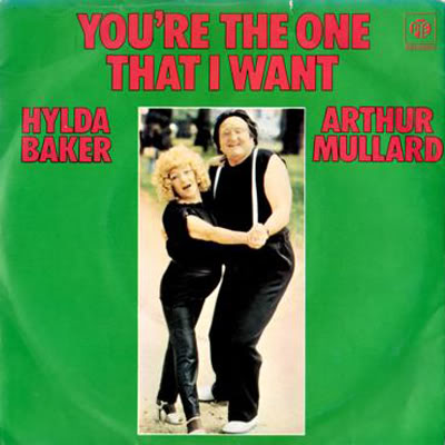 hylda-baker-and-arthur-mullard-youre-the-one-that-i-want-1978-4