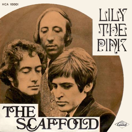 the-scaffold-lily-the-pink-carisch-2
